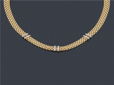Tipo: Collar Panther  - Estilo: 6 Motivos Oro Blanco - Material: Oro Amarillo - Piedras: Diamantes
