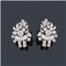 Tipo: Pendientes - Estilo: Cierre Omega Oro Blanco - Material: Diamantes talla Marquise Baguettes y Brillante - Piedras: Peso total 6,10 ct Central 0,55